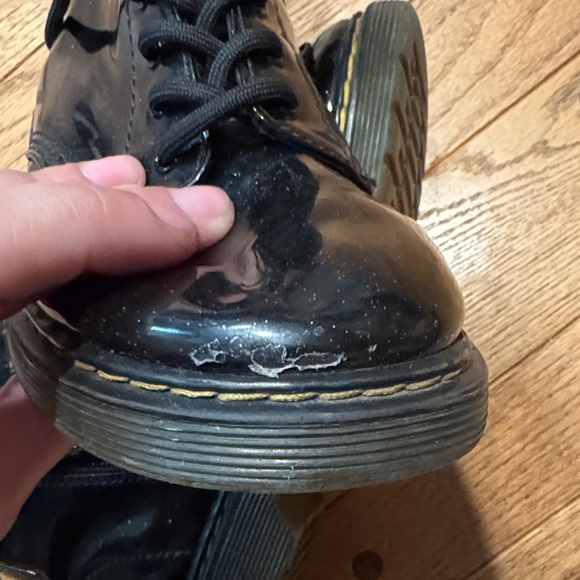 Junior 1460 Dr Marten Black Glitter Patent Leather Lace-Up Boots - Picture 3 of 4